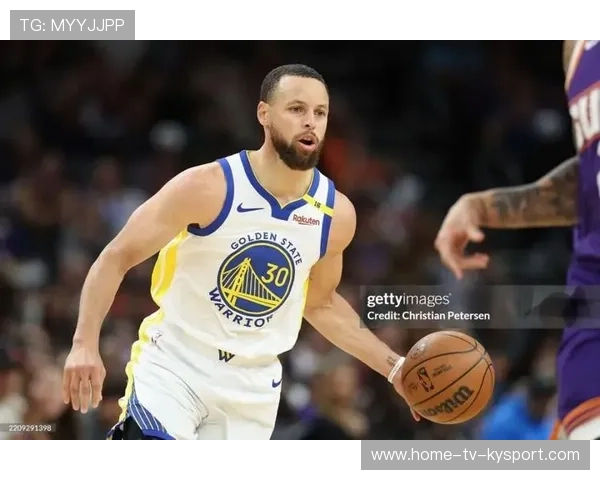 库里28分带队勇士大胜太阳，布克38分创纪录，库里37分勇士不敌